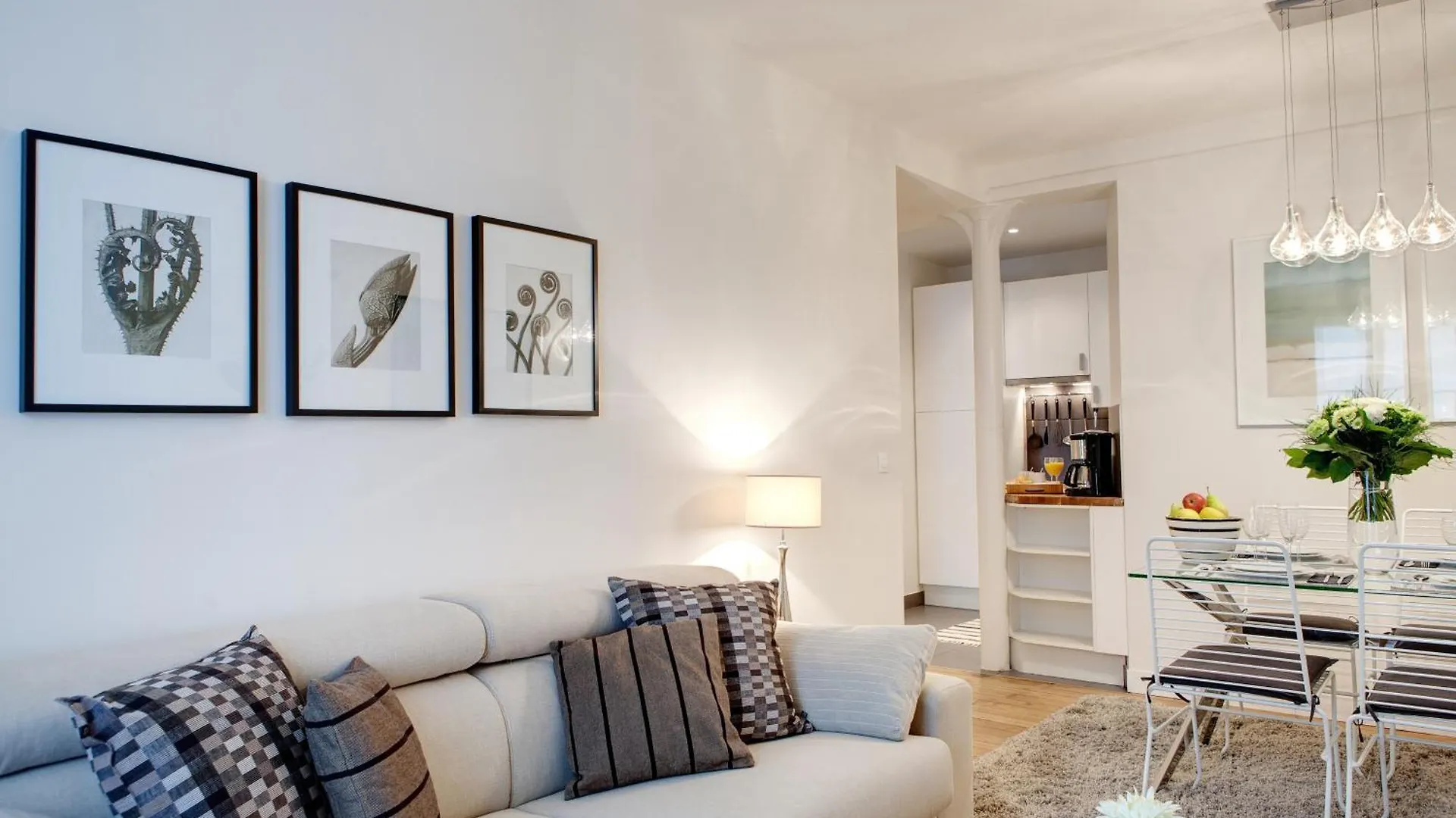 Paris Sevigne Elegant Residence Διαμέρισμα